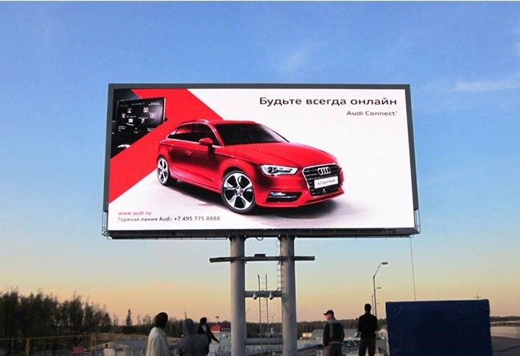 επίδειξη των υπαίθριων διαφήμισης 10mm οδηγήσεων πινάκων διαφημίσεων